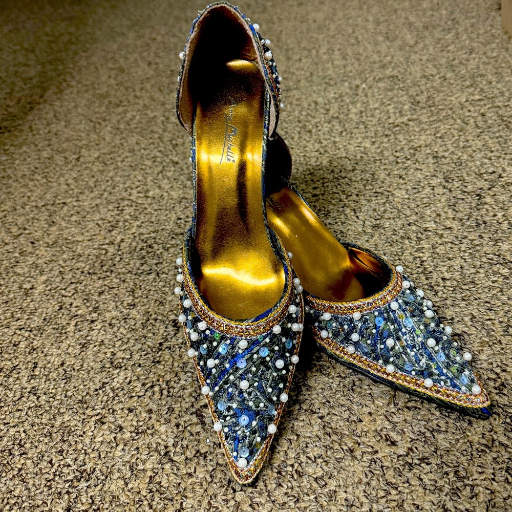 Anne Michelle 3” Heels